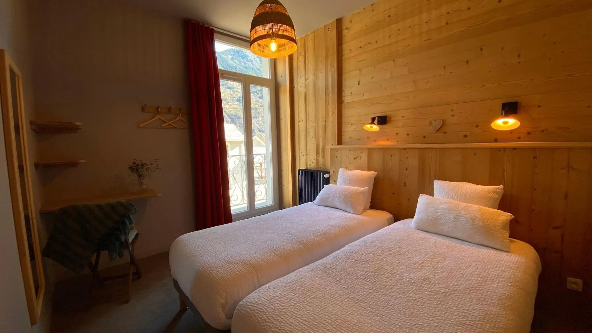 Hotel Oberland Le Bourg-dʼOisans Frankreich